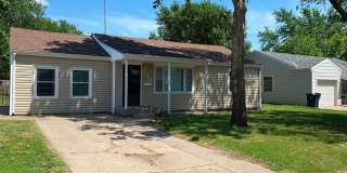 2 Bedroom, 1 Bathroom House Gallery 1