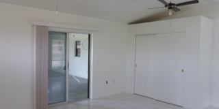 Adorable 3 Bedroom Home with Large Lanai Gallery 17