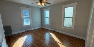 Charming 4bdrm/1.5bth Home Located in Richmond's North Highland Park w/Balcony!! Gallery 18