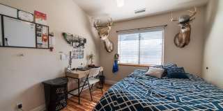 Westside 4 Bed, 2.5 Bath House with A/C & 2-Car Garage Near NAU & CCC! Students & Pets OK! Aug 10th! Westside 4 Bed, 2.5 Bath House with A/C & 2-Car Garage Near NAU & CCC! Students & Pets OK! Aug 10th! Gallery 22