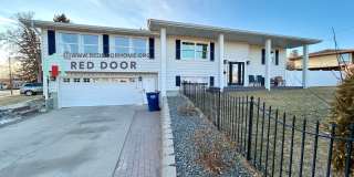 Modern 2 Bed / 1 Bath Duplex | Prime Great Falls Location | Gallery 1