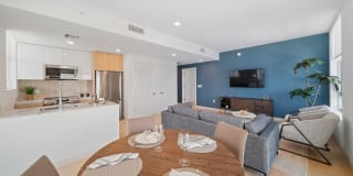 1818 Park Gallery 12