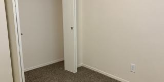 AVAILABLE NOW!! East side - 3 Bdrm, 1.5 Bath Gallery 21