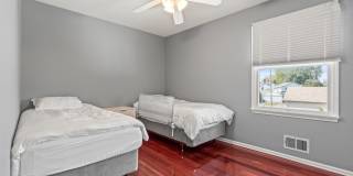 7 Linden Avenue Gallery 30