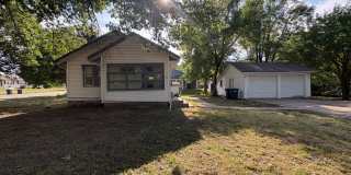702 South Emporia Street Gallery 1