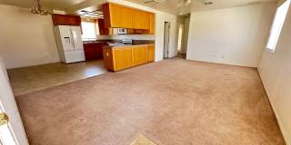 2 bedroom/2Bathroom home Gallery 3