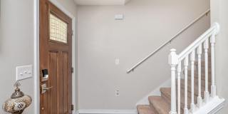 202 Wainwright Drive Gallery 3