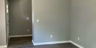 511 East Parkview Drive Gallery 3