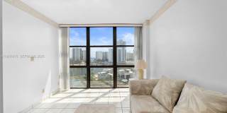1000 Parkview Dr Gallery 10