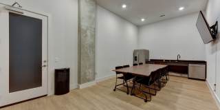 Matador Gallery 46