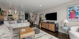 716 1/2 W Argand St Gallery 6
