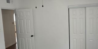 Recently updated 4 bedroom 4 bathroom house in the UNM  North Campus area! Gallery 9