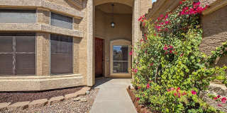 1320 E COTTONWOOD Lane Gallery 7