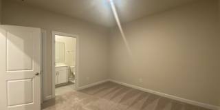 Room in 4 Bedroom Townhome at Memorial Pkwy Room in 4 Bedroom Townhome at Memorial Pkwy Gallery 22