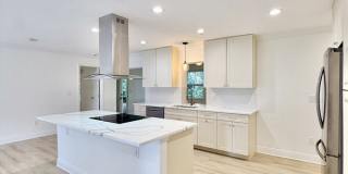 2869 Thistle Court North Gallery 20