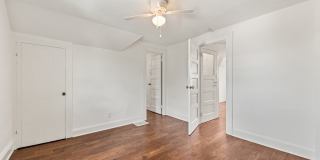 314 Suburban Avenue Gallery 27