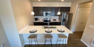 Spacious 2-Bedroom, 2-Bathroom Townhome in West Olympia — Apply Today! Gallery 5