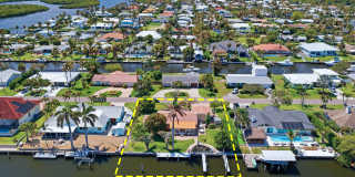 8455 SE Palm Street Gallery 1