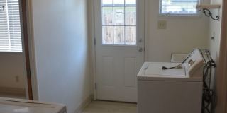 Spacious newly updated Pittsburg 3/1.5 home Gallery 10