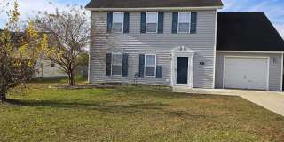 3 Bedroom, 2 bath house with a bonus room and one car garage. Gallery 1