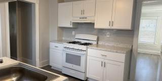 332 N 4th Avenue N unit: 2 Gallery 3