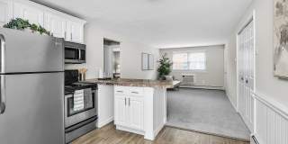 Edgewood Court Gallery 6