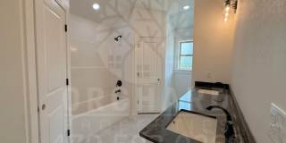 Bella Vista Single-Family Home- 2 Bed/ 2 Bath with Hobby Room- Well-Designed Huntley Plan Gallery 9