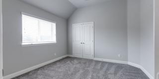 3521 Camden Court Gallery 33