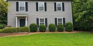 2 Bedroom 1 Bath Upstairs Unit Gallery 1