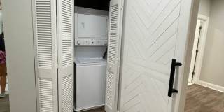 Emhardt Apartments Gallery 19