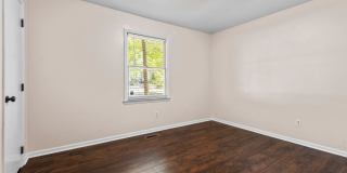 Gorgeous 3 Bedroom Ranch in North Raleigh, updated, pet friendly, fenced-in yard! Gallery 14