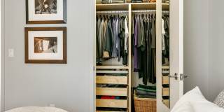 Gorgeous designer one bedroom in Hayes Valley w/lots of light, views, W/D, private patio, roof deck, gym and parking! Gallery 22