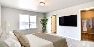 N Bismarck Twin Home with Finished Basement Coming Available End of June!! N Bismarck Twin Home with Finished Basement Coming Available End of June!! Gallery 7