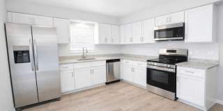 1097 Laurel Oaks Court Gallery 4