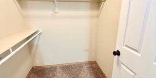 1141 S Tottenham Court Gallery 14