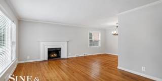 835 Harcourt Gallery 4