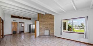 Waterfront Home Gallery 25