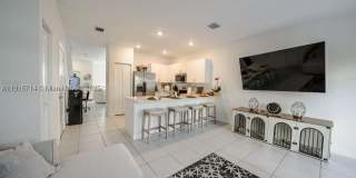 12869 SW 233rd Ter Gallery 1