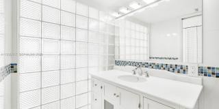 1420 Brickell Bay Dr Gallery 31