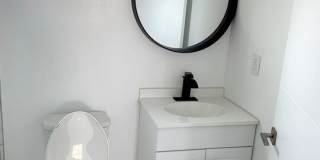 1552 Winona Blvd Gallery 9