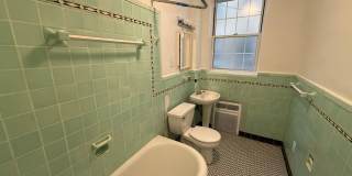 New King Edward Gallery 966