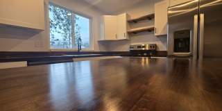 E. 38th Avenue Duplex's Gallery 7