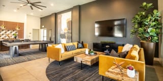 Axio 8400 Gallery 14