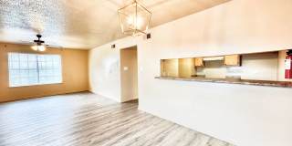 Three Bedroom Apartment with Spacious Dining and Living Area Gallery 5