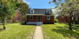 Updated 4 Bedroom Home Convenient to Carytown, Byrd Park And More. Available In July Gallery 3