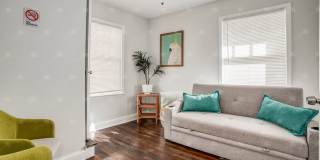3-bedroom 3-bathroom w/a loft in historic Pendleton Heights! Gallery 3