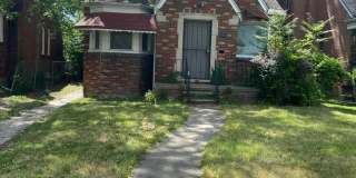 3 bedroom bungalow - $1200 Gallery 1