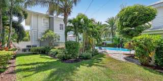 235 10TH AVENUE NE Gallery 31