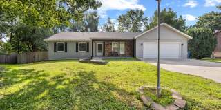 Newly updated 3 bedroom 2 bathroom home Gallery 1