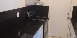 Modern Apartments  Near Jackson Hospital: 1-3 Bedroom Options Gallery 6